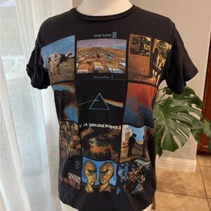 Pink‎ Floyd Black Short Sleeve Tee with Iconic Album Art